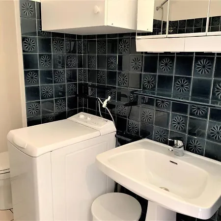 Apartment Cosy A Avec Parking Et Animaux Admis, Face A La - Fr-1-478-87 Quiberon
