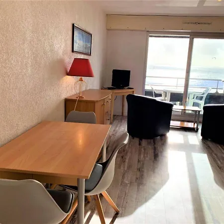 Apartment Cosy A Avec Parking Et Animaux Admis, Face A La - Fr-1-478-87 *
